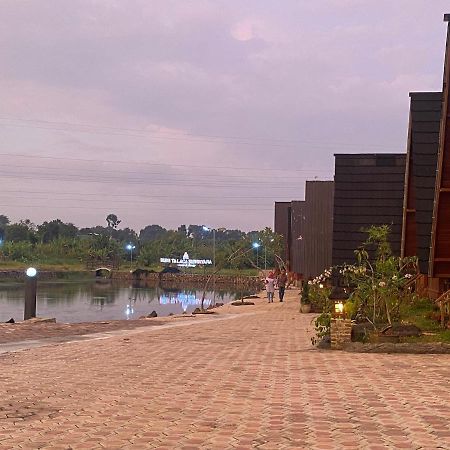 Resort & Resto Talaga Sundayana Subang Exterior photo